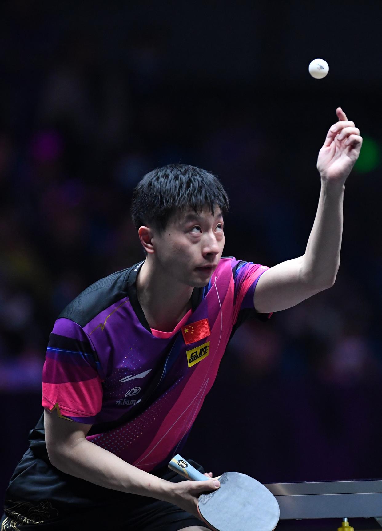 开云开户-离谱！马龙怒砍53分里尔今晨扳平良机，里昂清晨造点机会的简单介绍